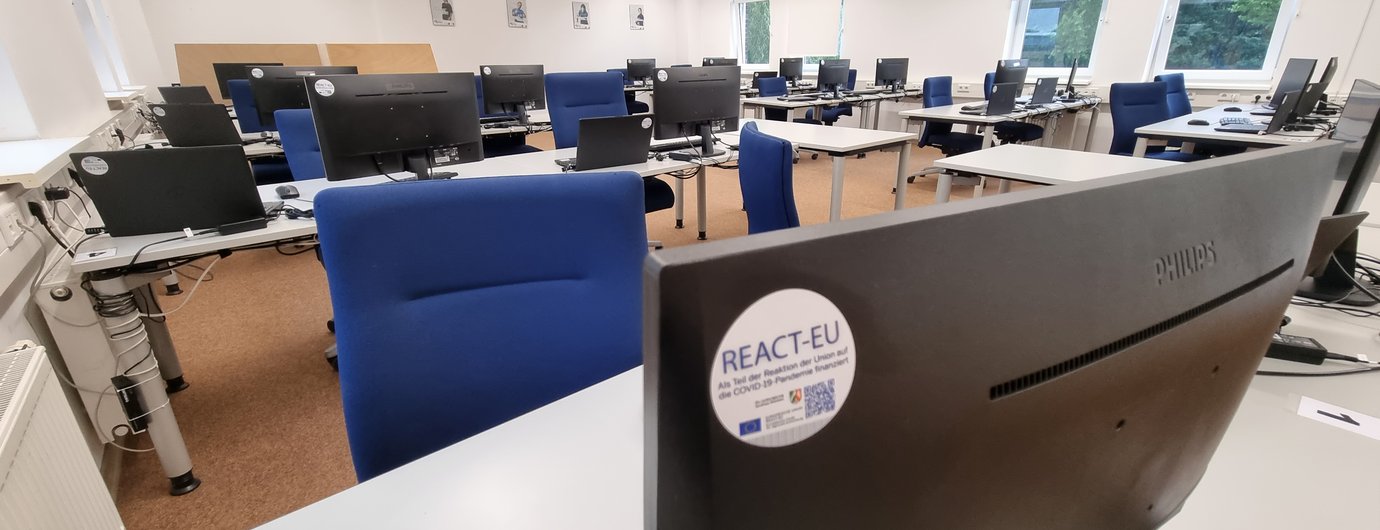 Blick in einen PC-Raum